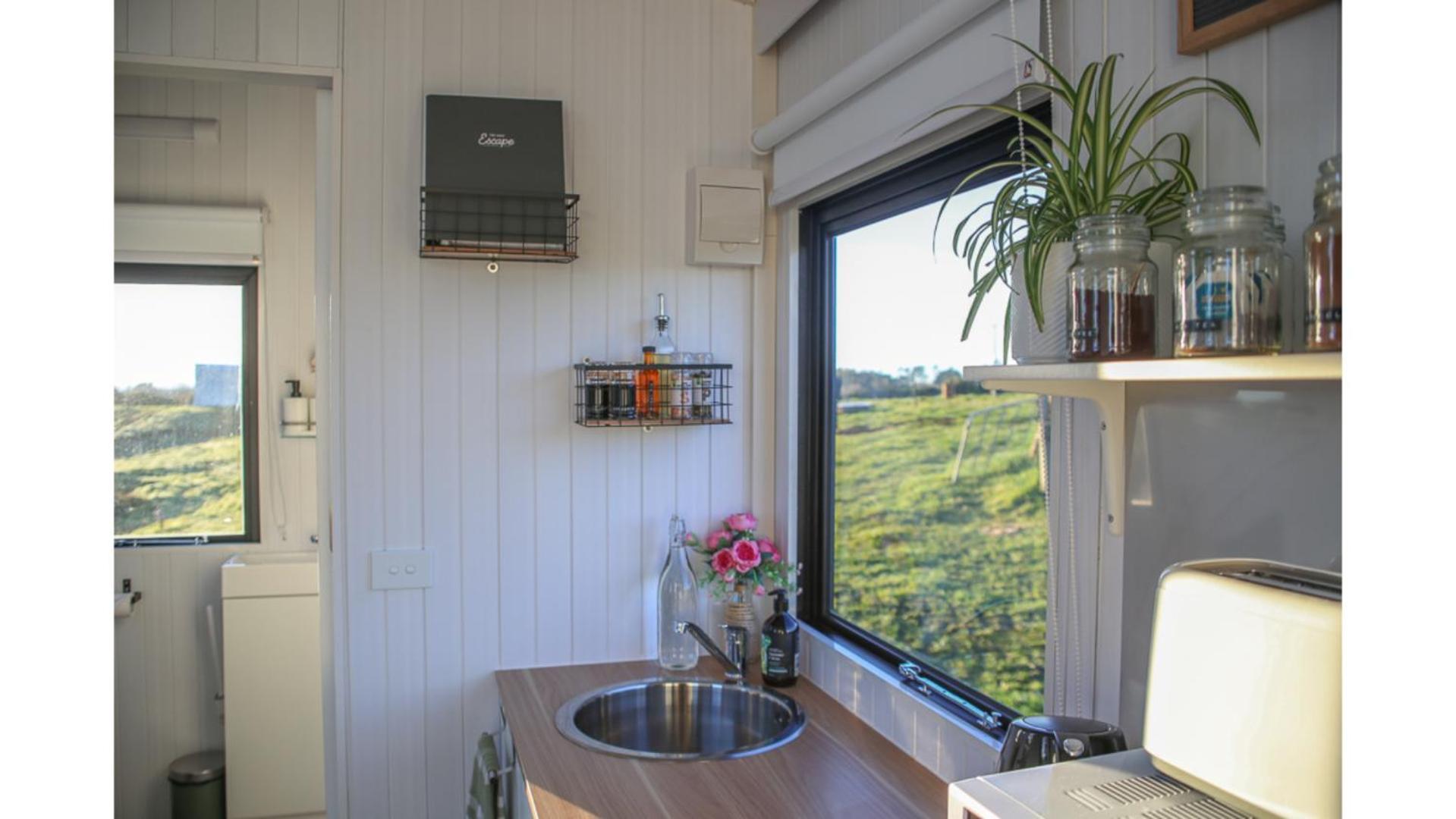 Villa Taranaki Creekside Kea By Tiny Away Stratford Exterior foto